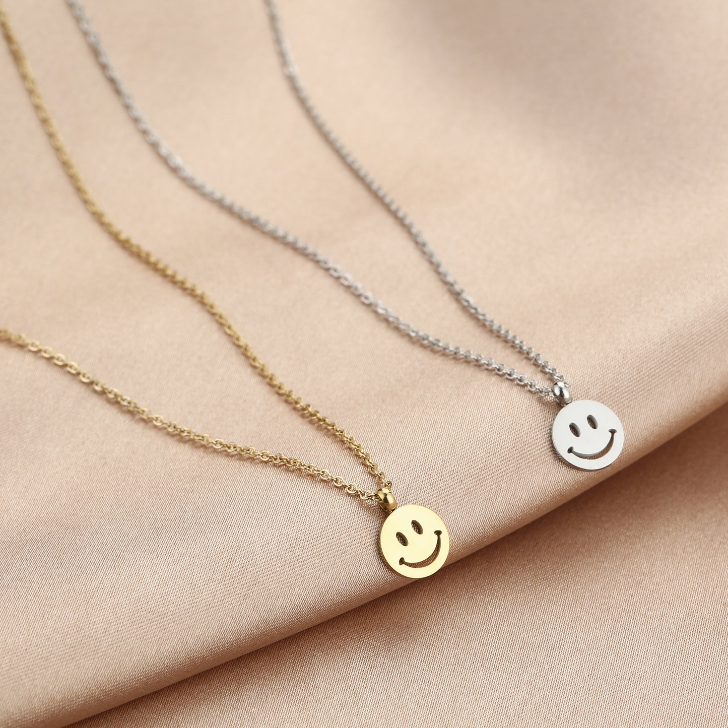 Smiley face necklace